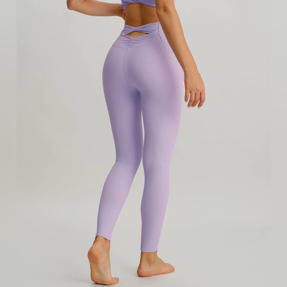 Berlook Light Purple Cut Out Leggings 24"